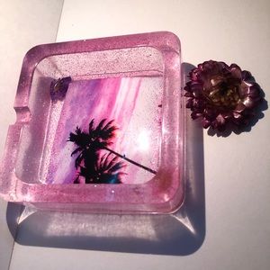 Ashtray
